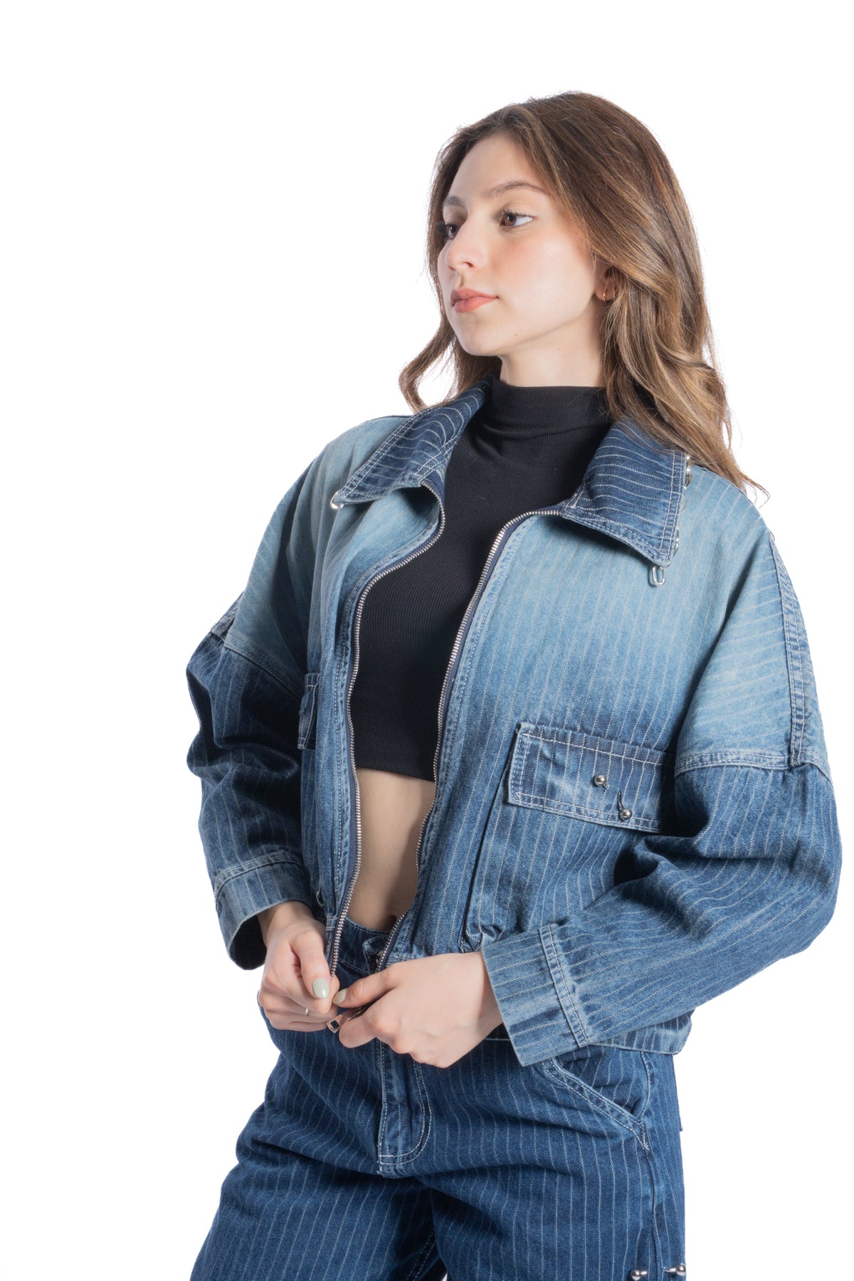 Lilith Cropped Fit