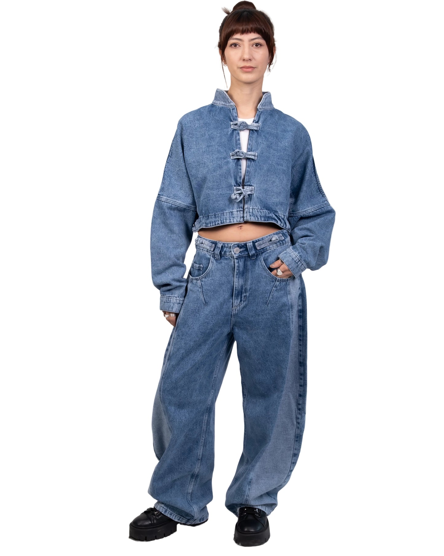 Reika Cropped Fit