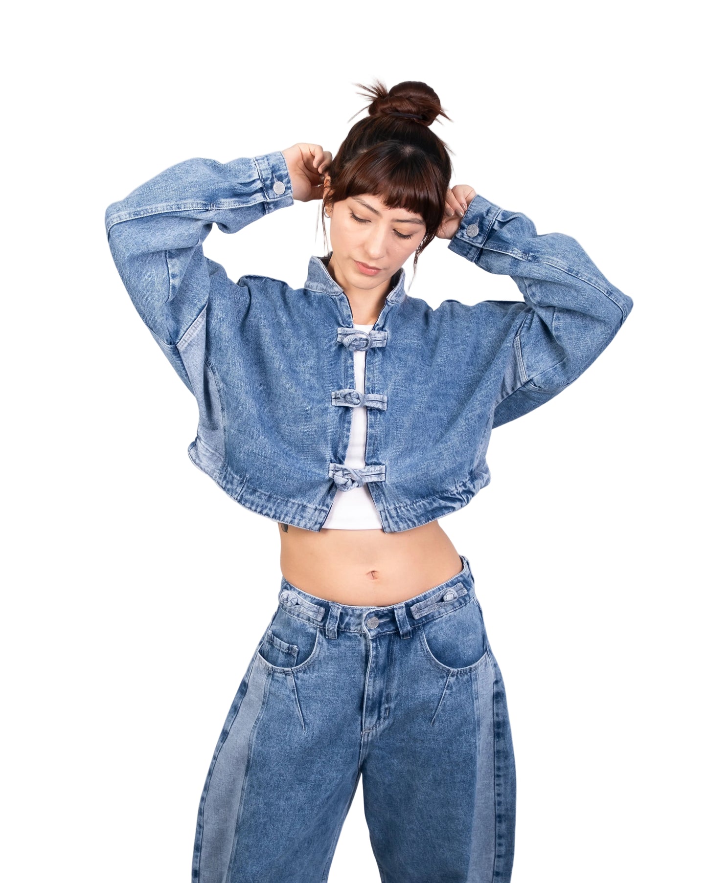 Reika Cropped Fit
