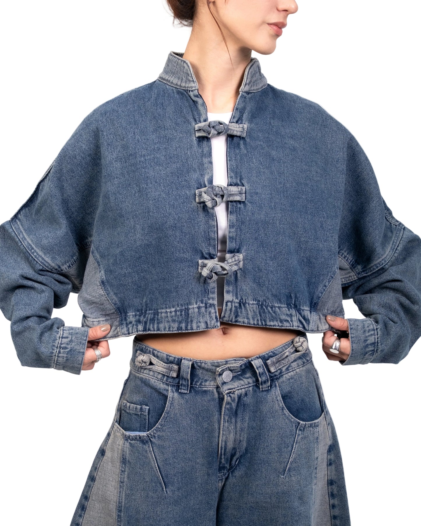 Reika Cropped Fit
